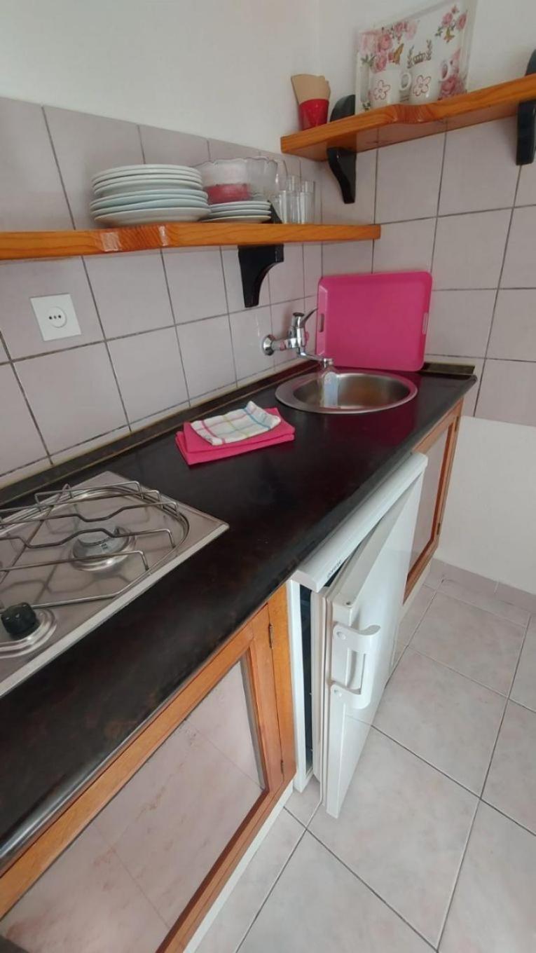 Apartment Brane Bol Exteriör bild