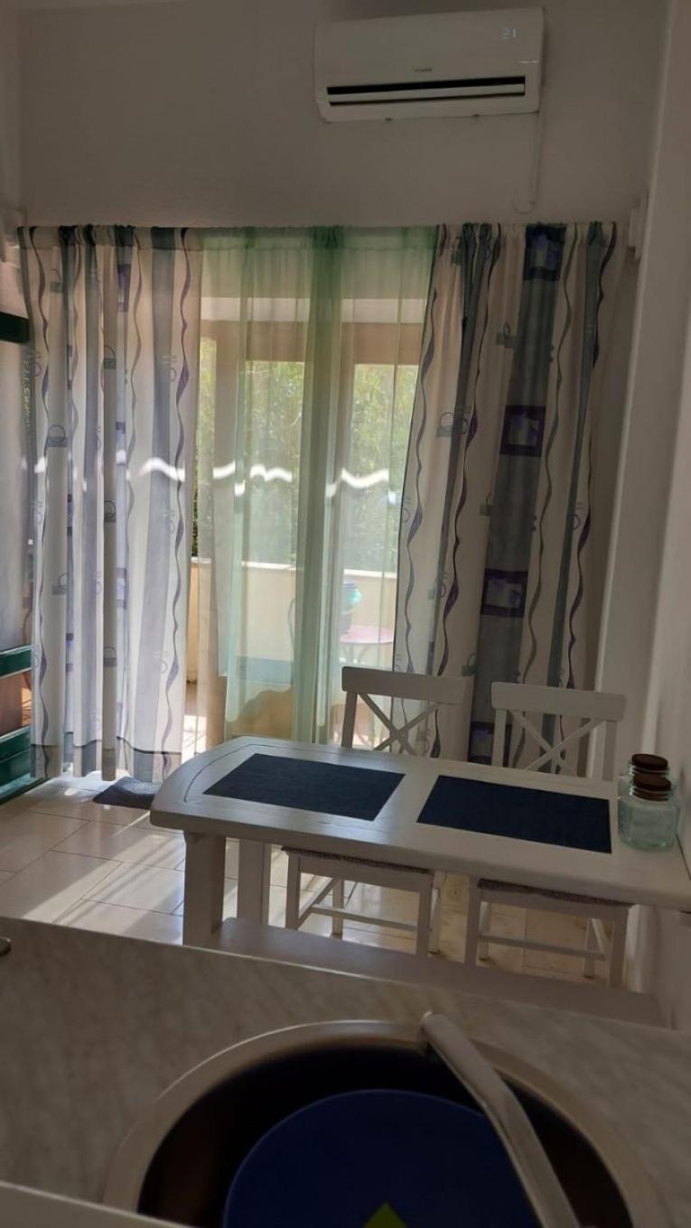 Apartment Brane Bol Exteriör bild