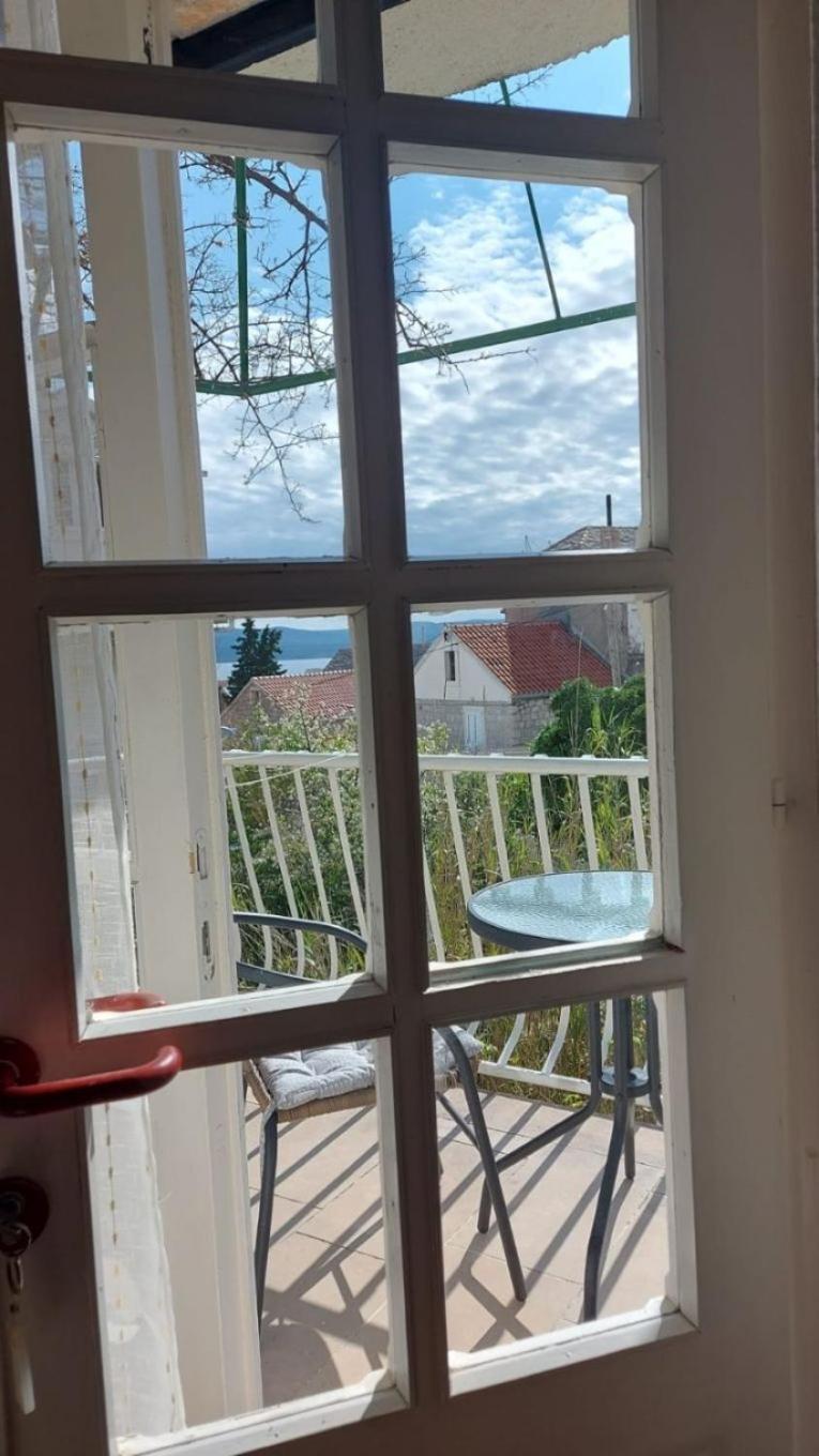 Apartment Brane Bol Exteriör bild