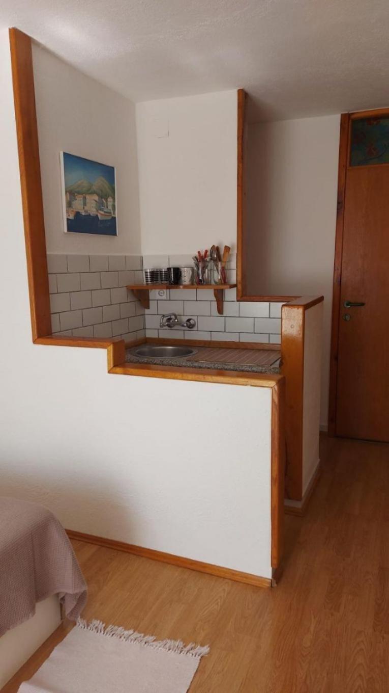 Apartment Brane Bol Exteriör bild